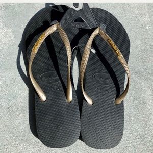 🎉Black and gold havaianas sandals limited edition